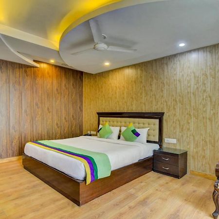 Treebo Elysee, Patel Nagar Dehradun Exterior foto