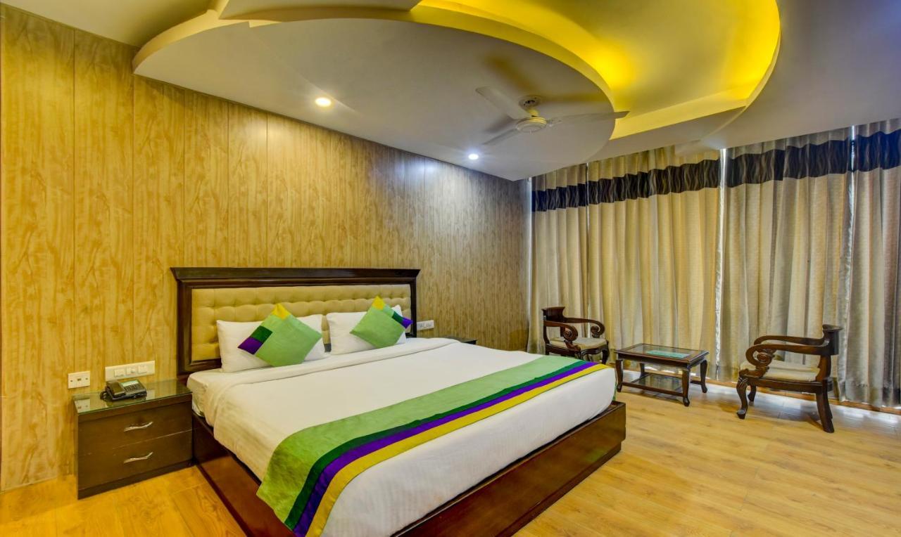 Treebo Elysee, Patel Nagar Dehradun Exterior foto