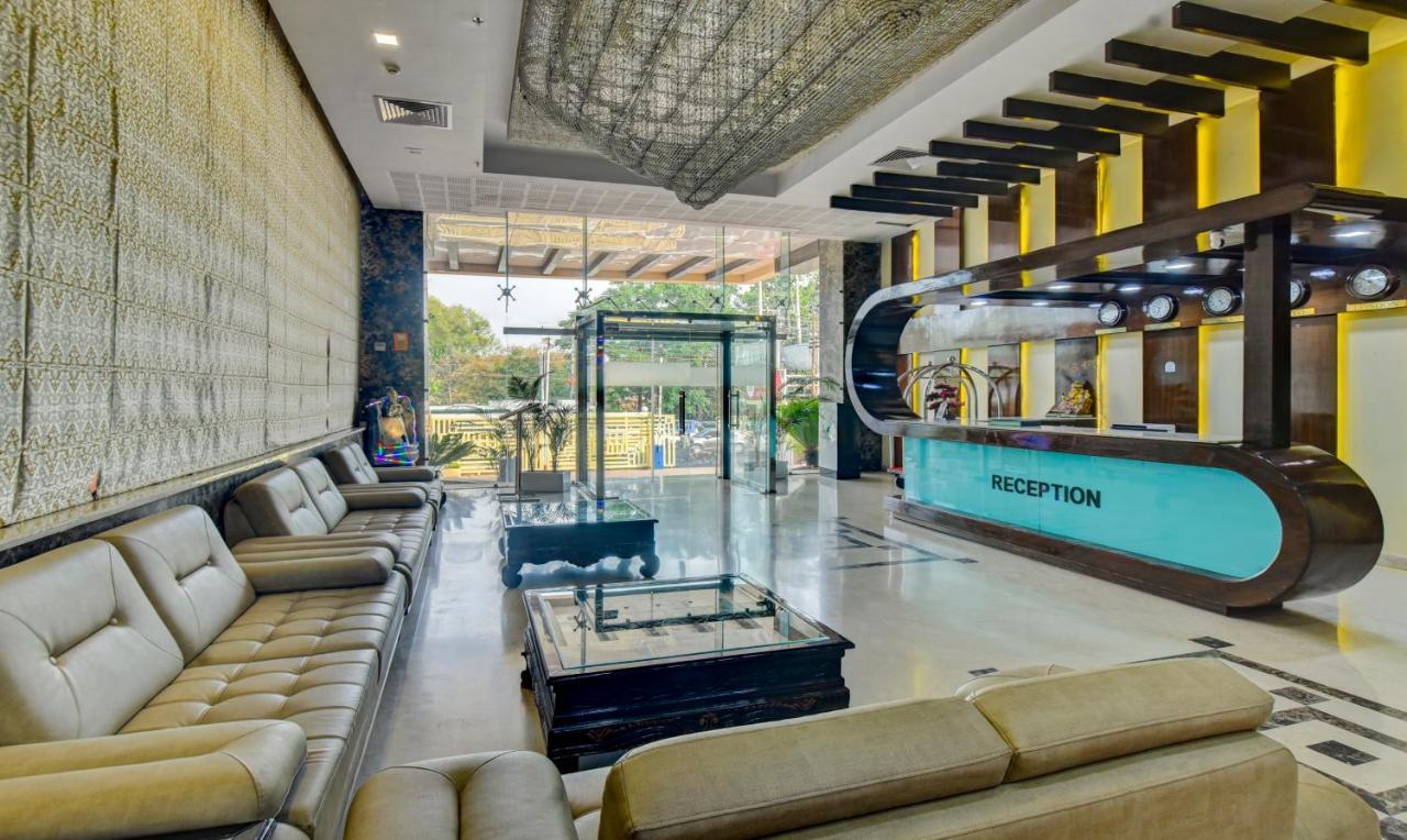 Treebo Elysee, Patel Nagar Dehradun Exterior foto