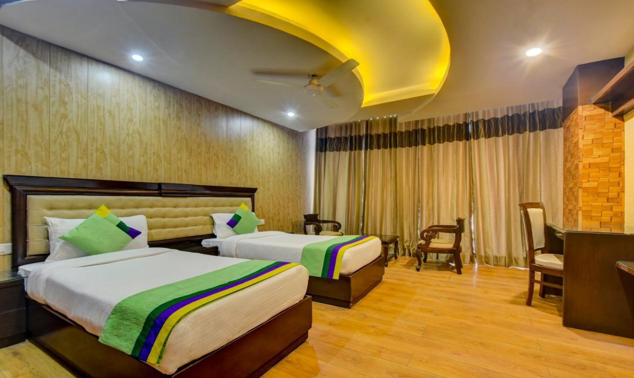 Treebo Elysee, Patel Nagar Dehradun Exterior foto